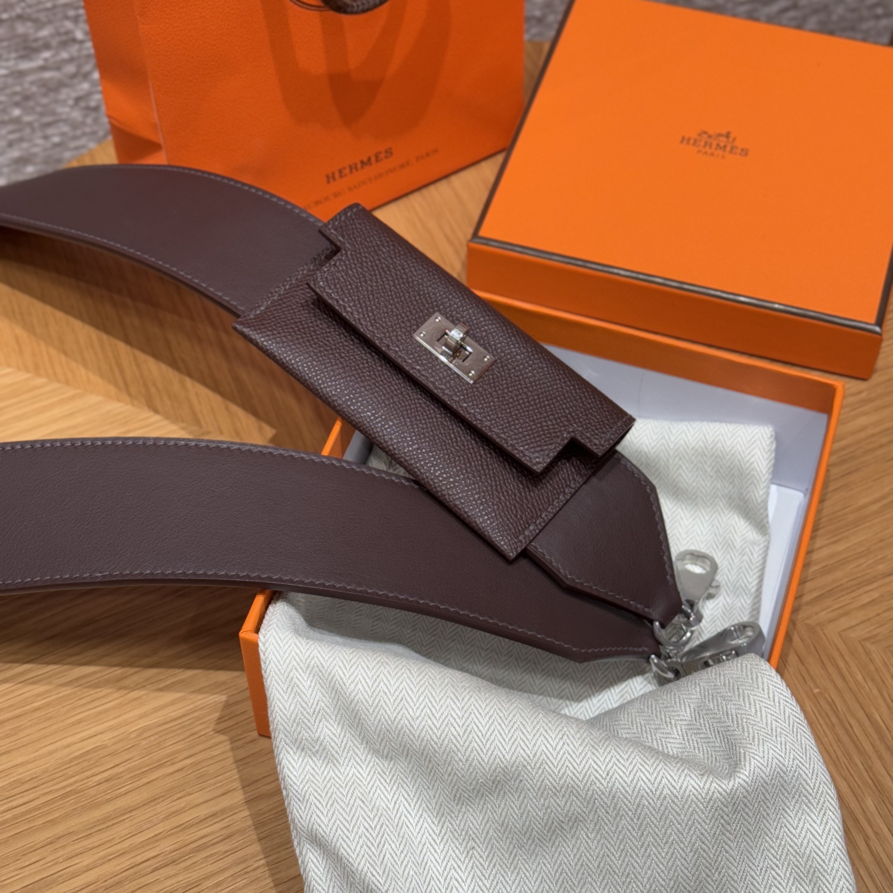 에르메스 Hermes Kelly Pocket strap Epsom and Swift OG Rouge sellier/silver