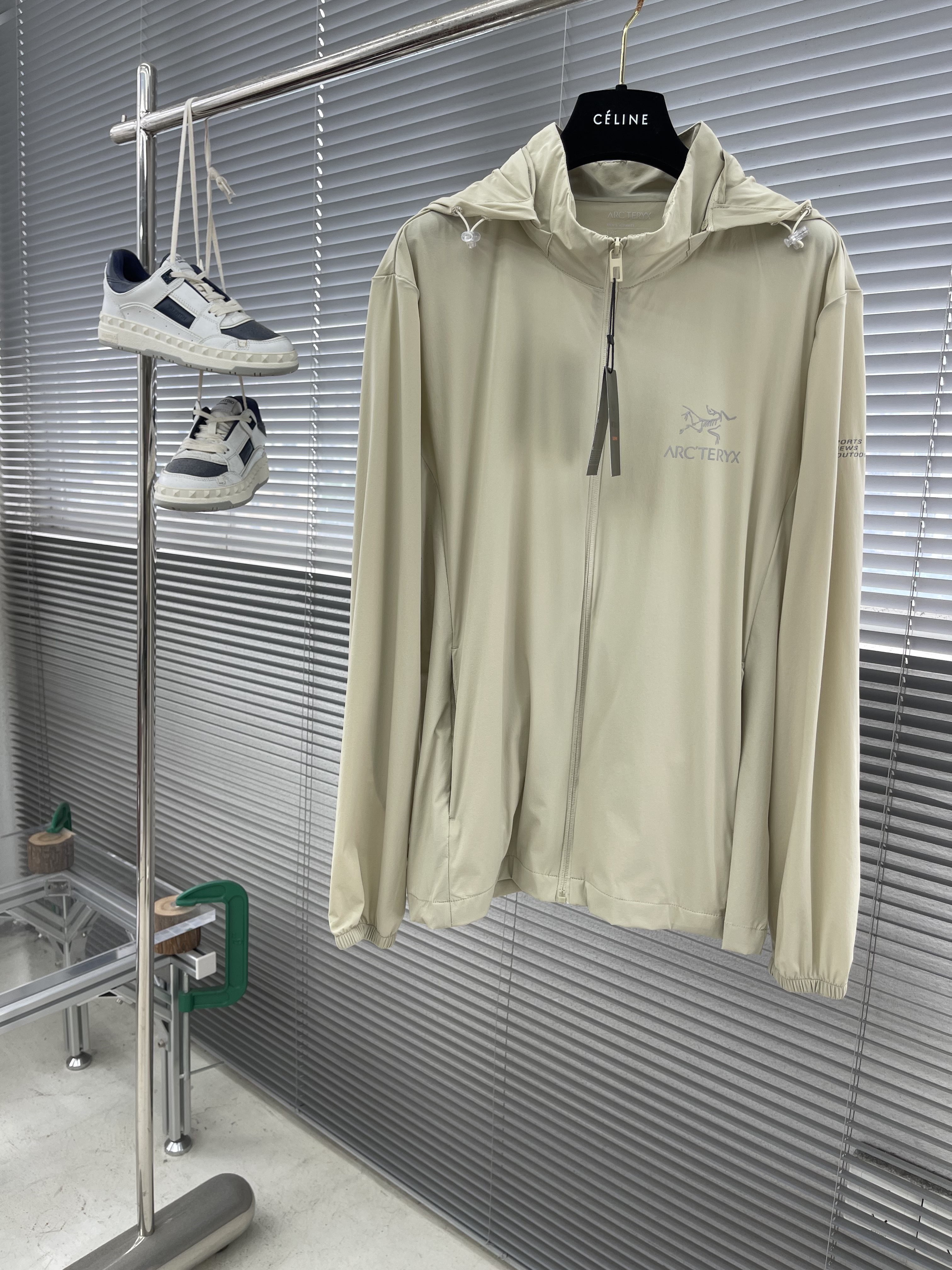 아크테릭스 ARC'TERYX 재킷