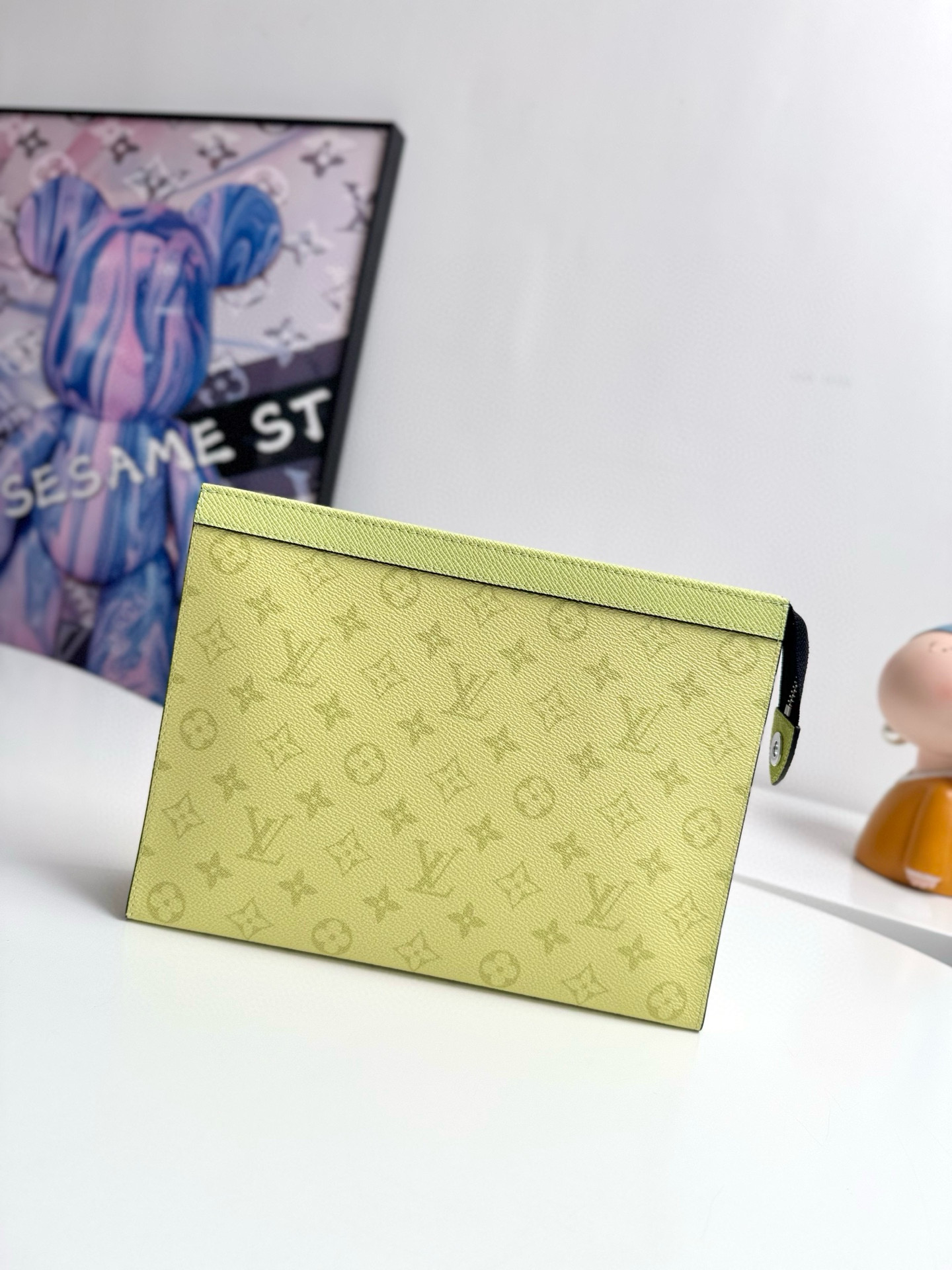 루이비통 Louis Vuitton M61692 Pochette Voyage yellow 26cm