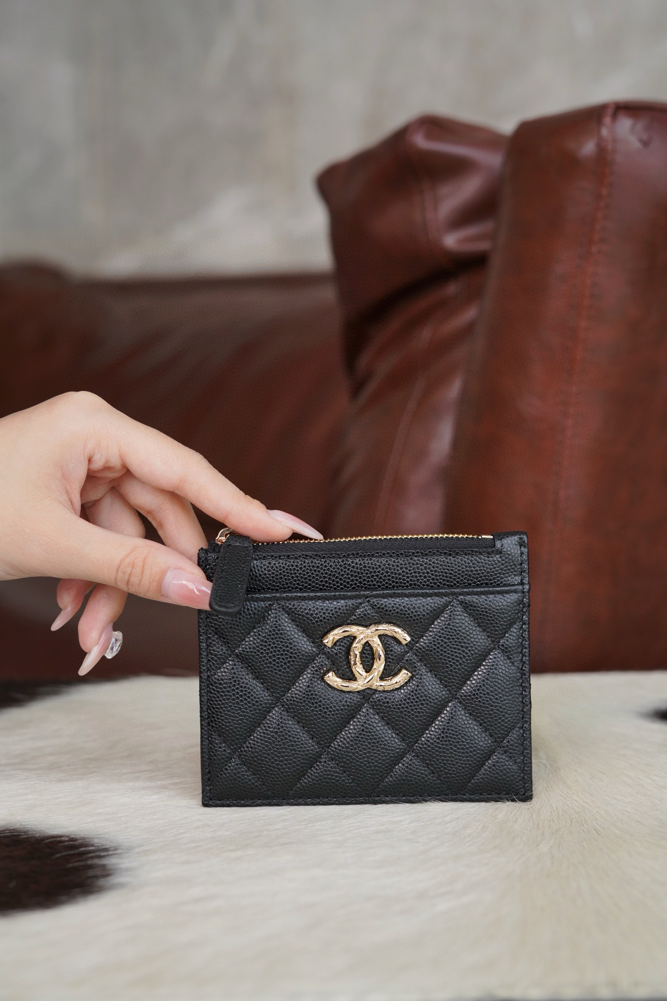 샤넬 Chanel 24S Zipped Card Holder Black 11CM