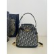 디올 Dior Medium C'est Dior Bag Oblique Jacquard Blue 24cm