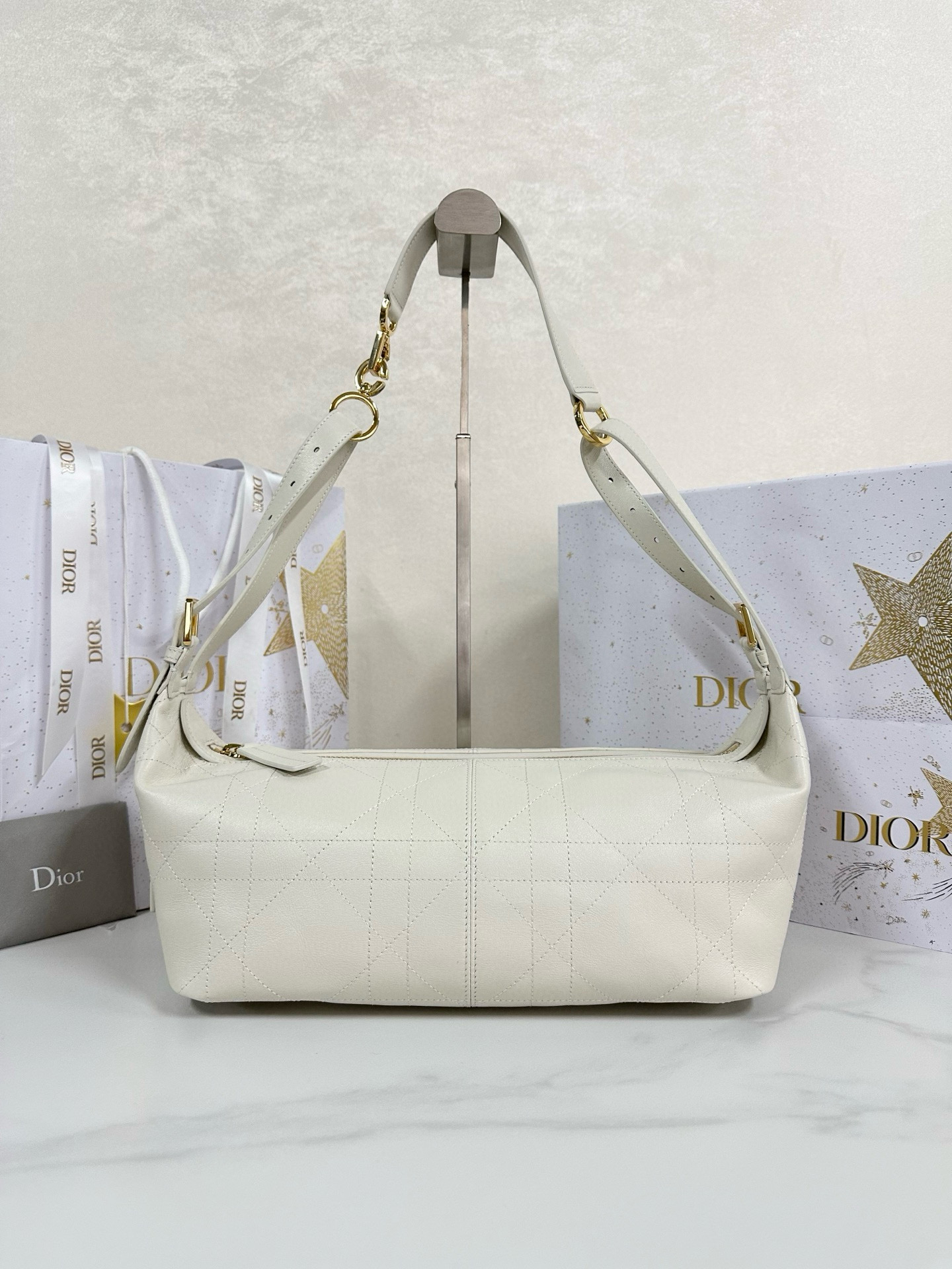 디올 Dior Medium D-Journey Bag White 33cm