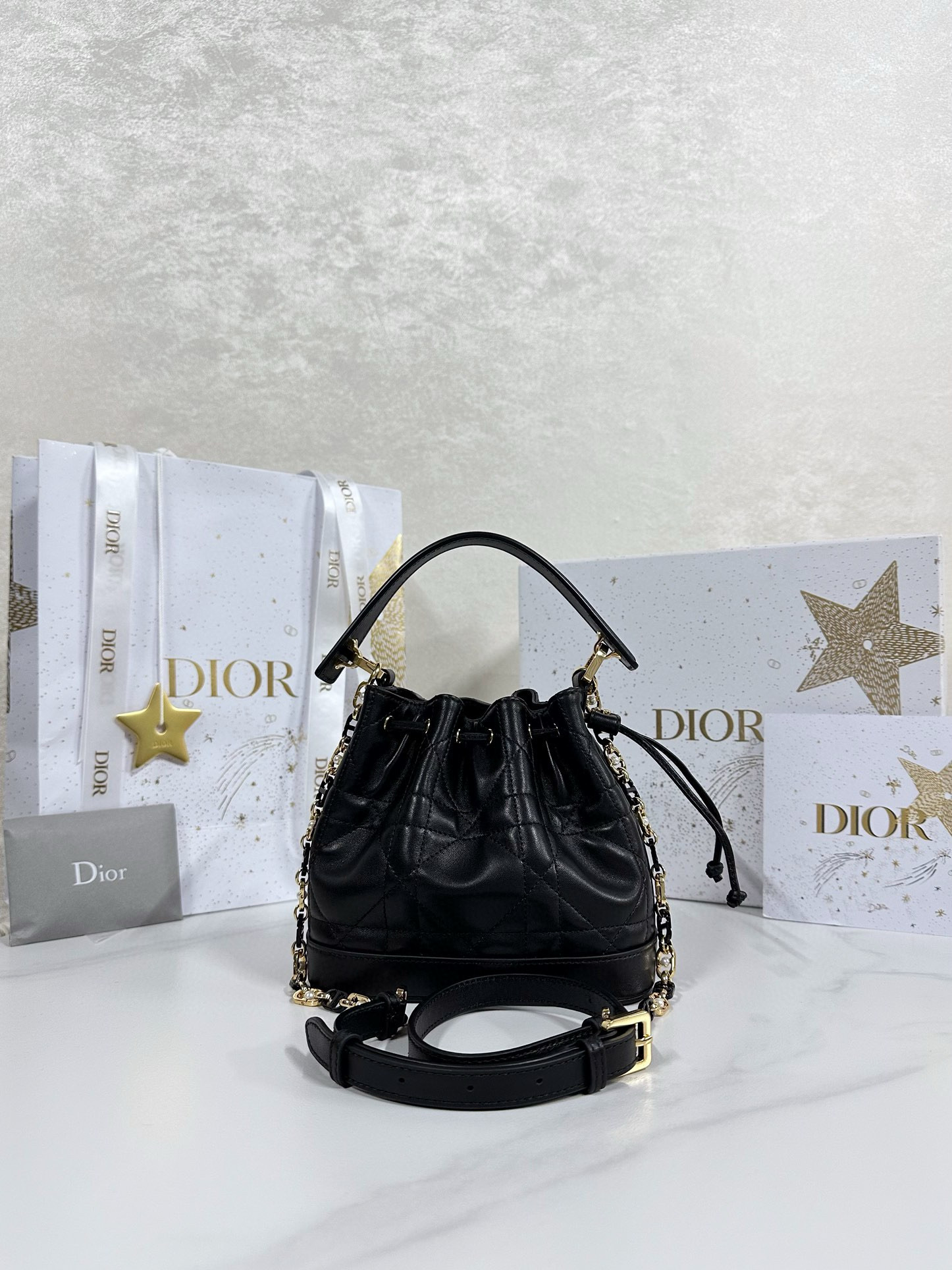 디올 Dior Jolie Bucket Bag Black 16cm