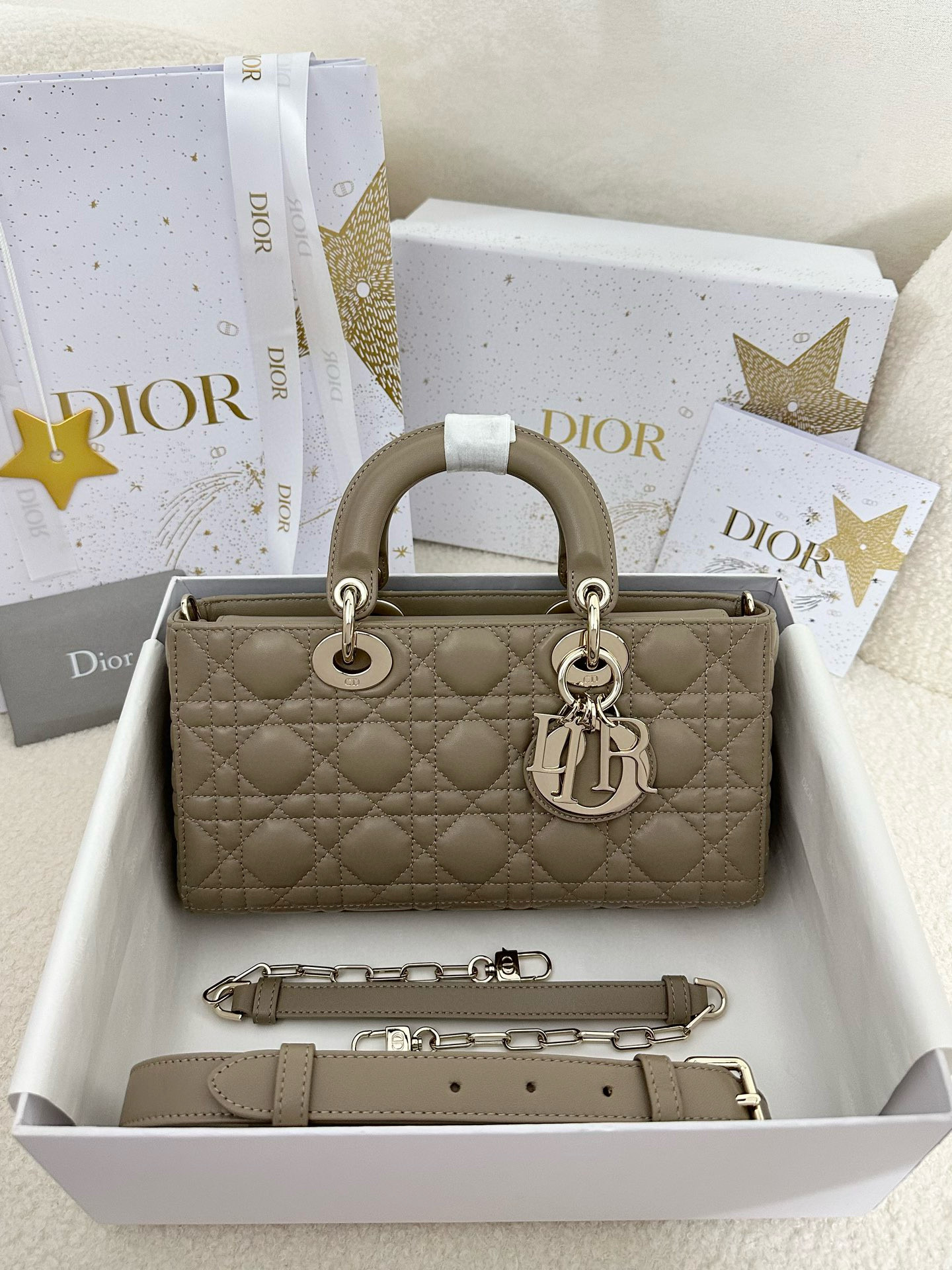 디올 Dior Medium Lady D-Joy Bag Tea-brown 26cm