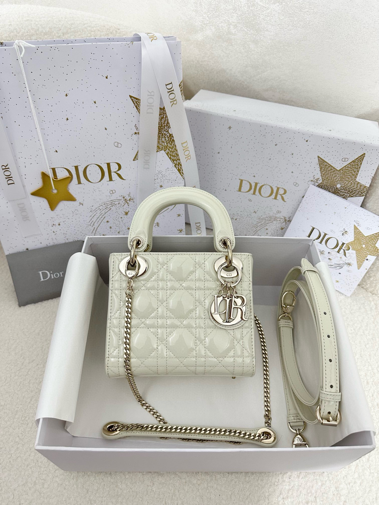 디올 Dior Mini Lady Dior Bag White 17cm