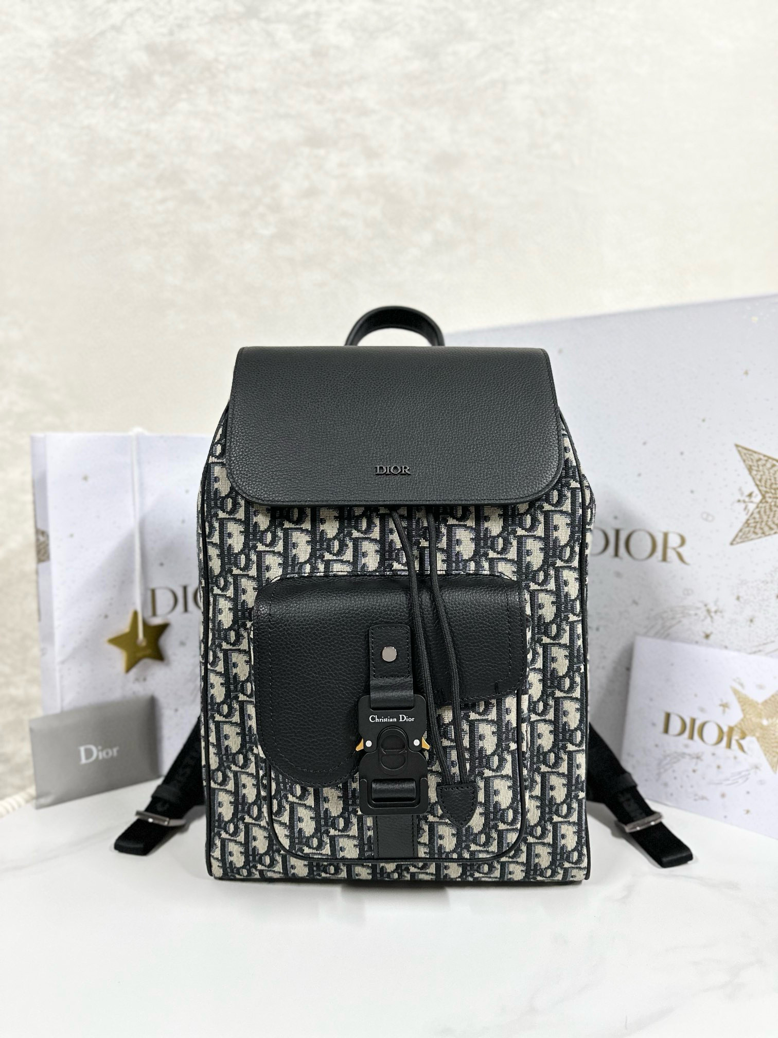 디올 Dior Saddle Backpack with Flap Beige and Black 26.5cm