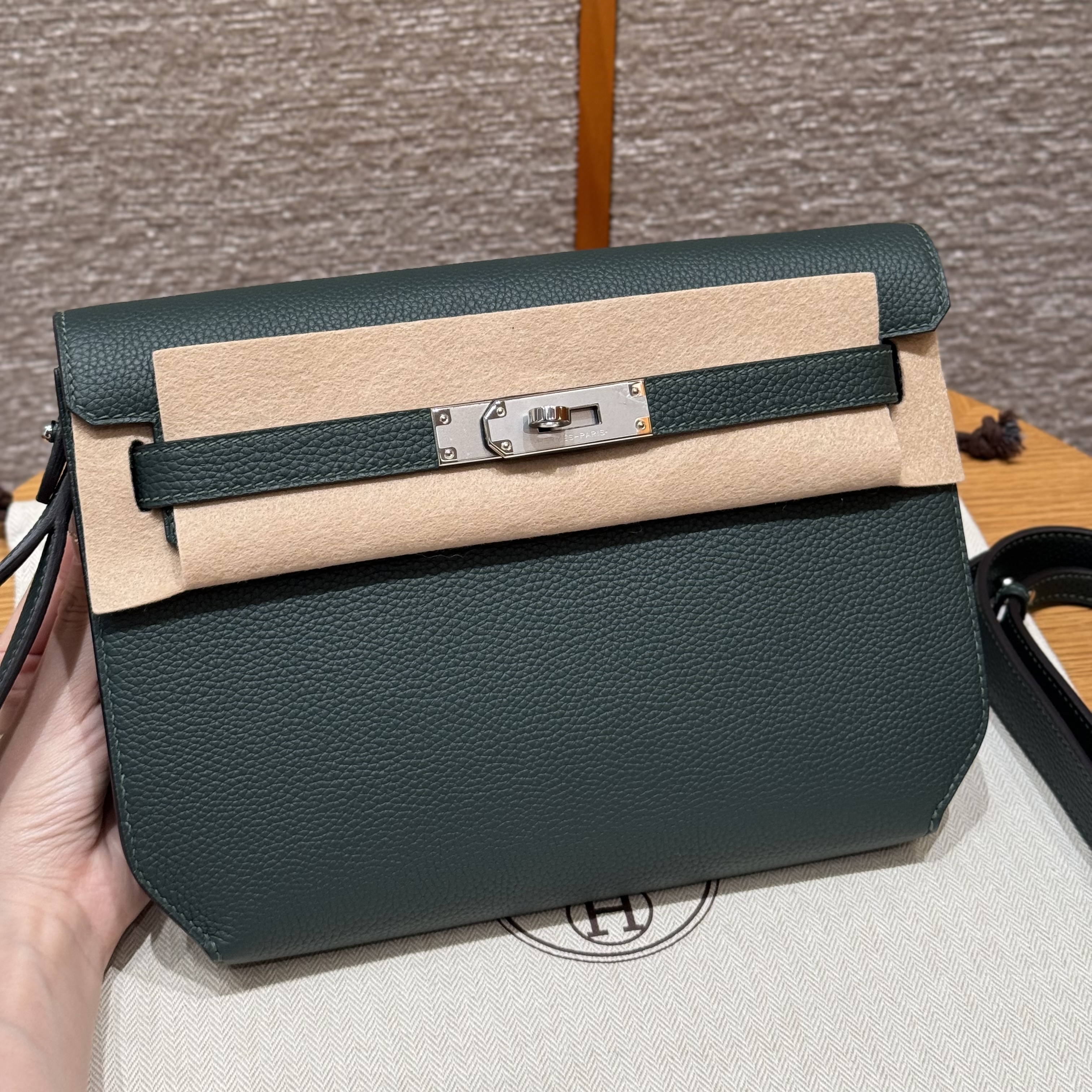 에르메스 Hermes kelly depeches 25cm Togo 60 Vert Cypress/silver