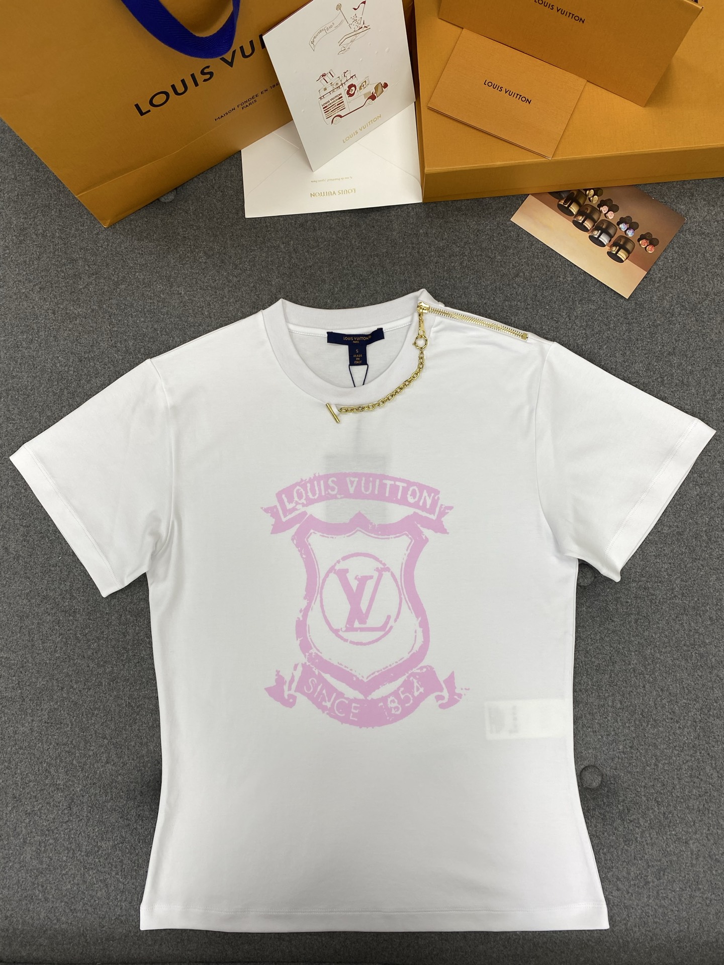 루이비통 Louis Vuitton 반팔 티셔츠