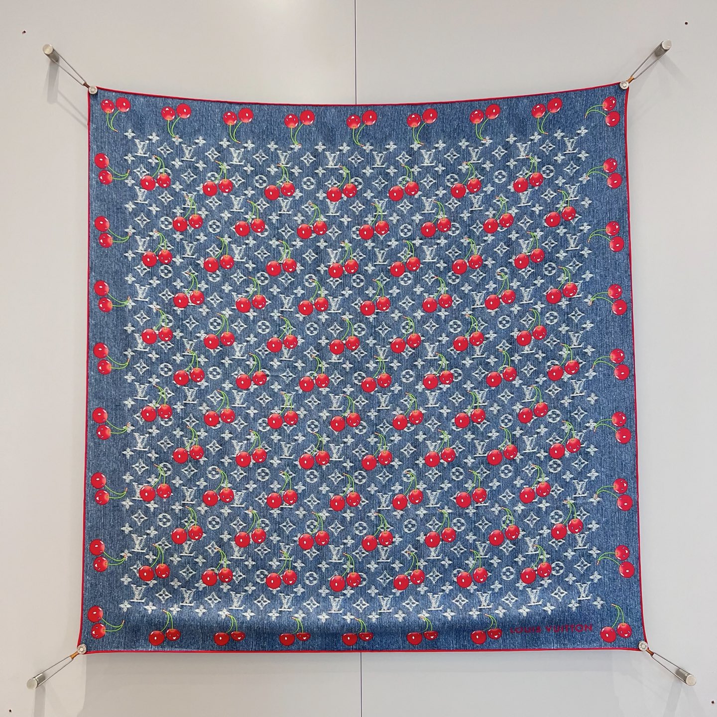 루이비통 Louis Vuitton 스커프 90×90cm