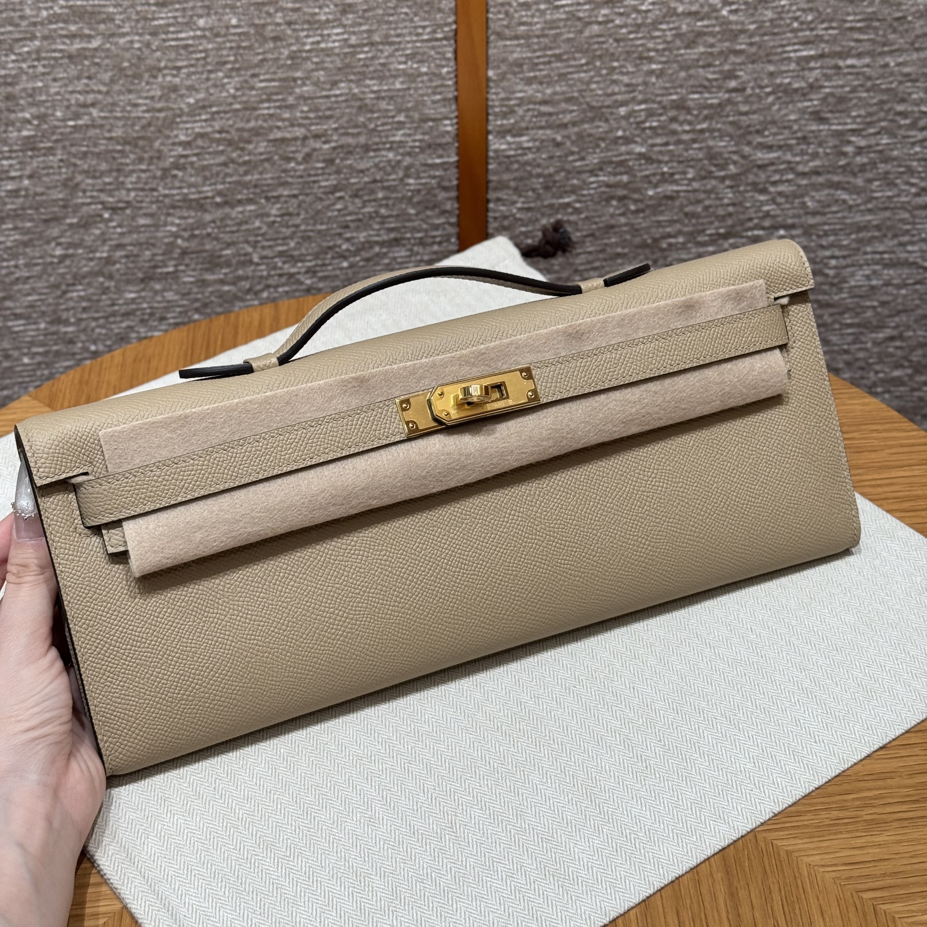 에르메스 Hermes Kelly cut 31cm Epsom S2 Trench gold