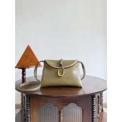 보테가 베네타 Bottega Veneta 806030 Winter Liberta 27CM