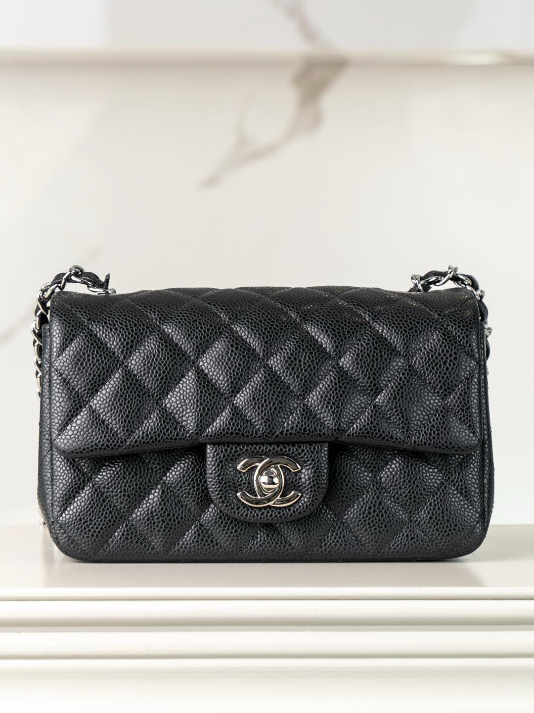 샤넬 Chanel Mini Classic Flap Bag A69900 Black silver 20cm
