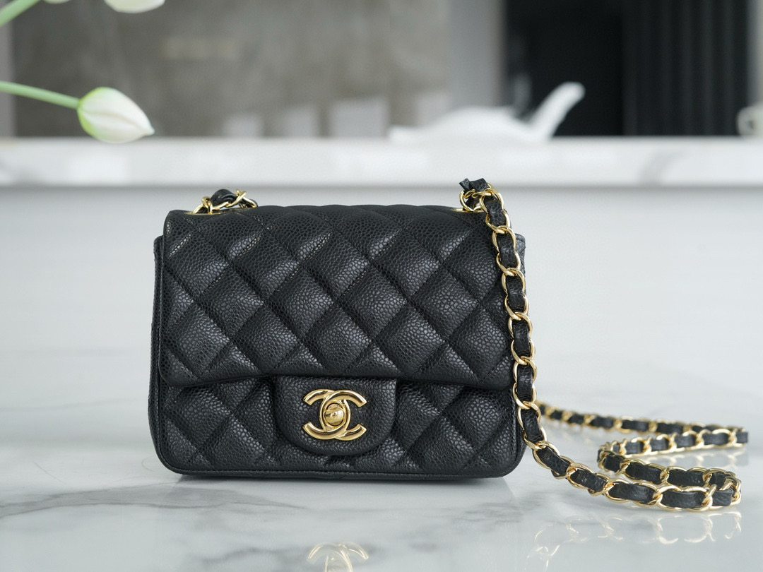 샤넬 Chanel Classic Flap Bag A35200 Black gold 17cm