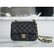샤넬 Chanel Classic Flap Bag A35200 Black gold 17cm