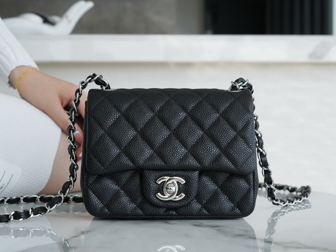 샤넬 Chanel Classic Flap Bag A35200 Black silver 17cm