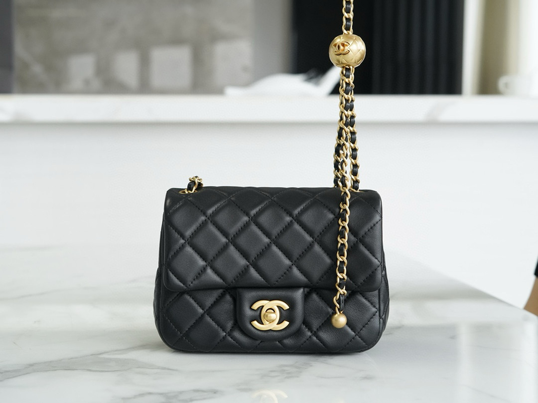 샤넬 Chanel Mini Flap Bag AS1786 Black 18cm