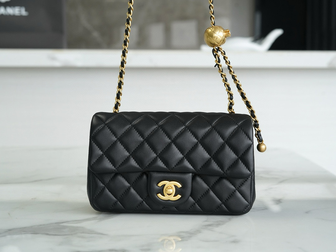 샤넬 Chanel 23c Mini Flap Bag AS1787 Black 20cm