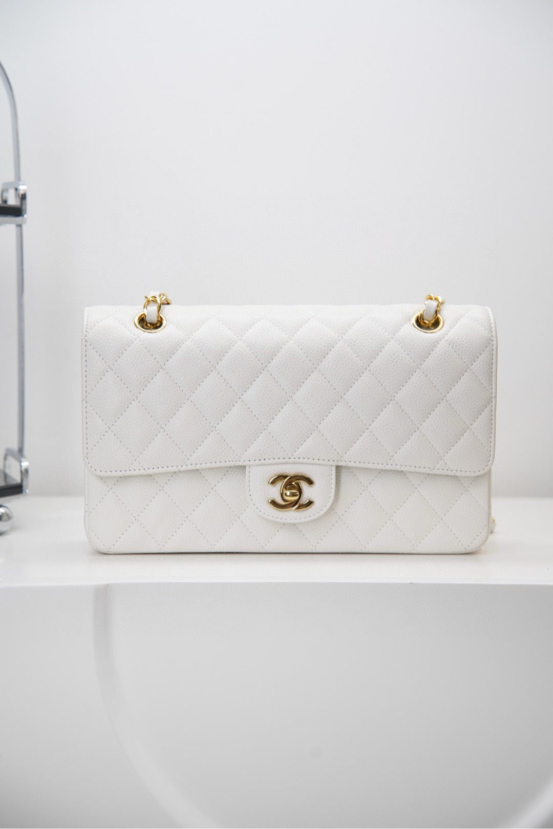 샤넬 Chanel Medium Classic Flap Bag A01112 White gold 25cm