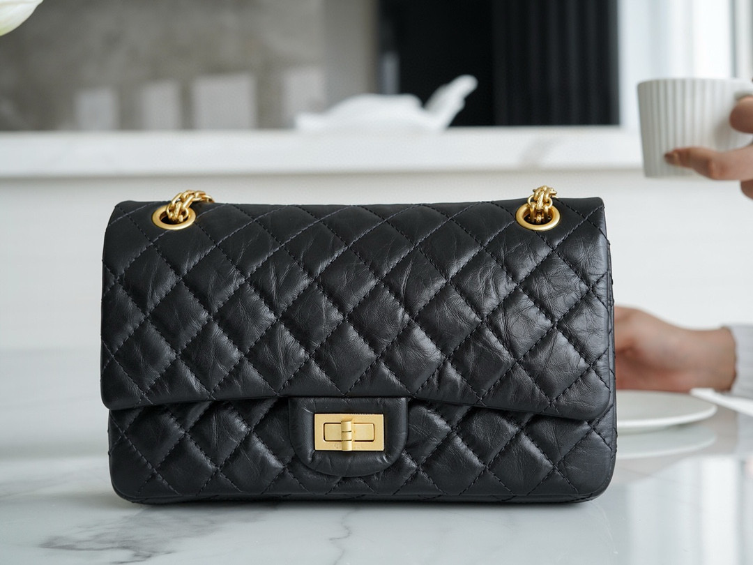샤넬 Chanel 2.55 Flap Bag A37586 Black gold 24cm