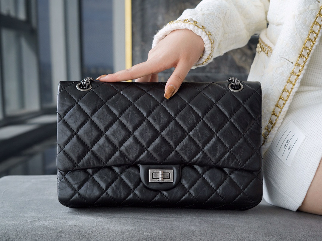 샤넬 Chanel 2.55 Flap Bag A37587 Black silver 28cm
