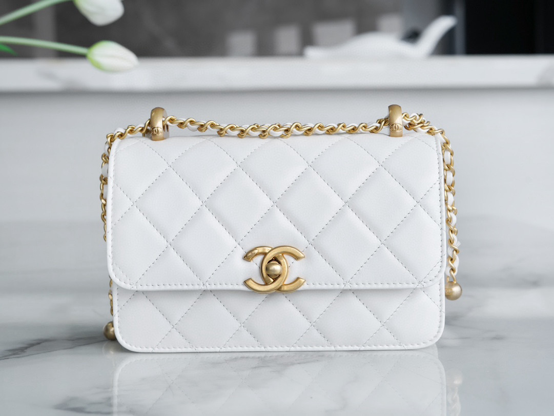 샤넬 Chanel 24c AS2615 Mini Flap Bag White 19cm