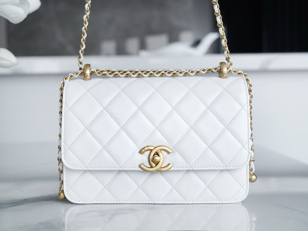 샤넬 Chanel 24c Flap Bag AS2649 White 22cm