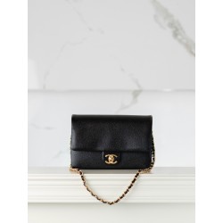 샤넬 Chanel 24K Flap Bag Black 23cm