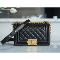 샤넬 Chanel Small Leboy Bag A67085 Black gold 20cm