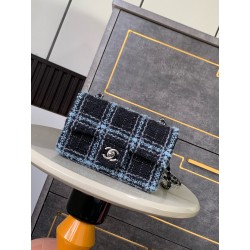 샤넬 Chanel 24k Mini Classic Flap Bag Blue 20cm