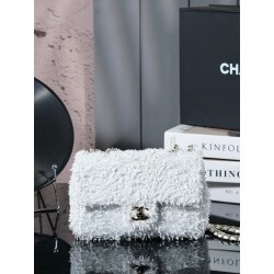 샤넬 Chanel Mini Classic Flap Bag White 20cm