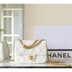 샤넬 Chanel 24P Mini Flap Bag C-541 White 20cm
