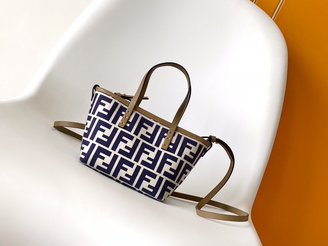 펜디 FENDI 8BS096 Roll Mini Fabric FF Jacquard Bag Light Blue 23CM