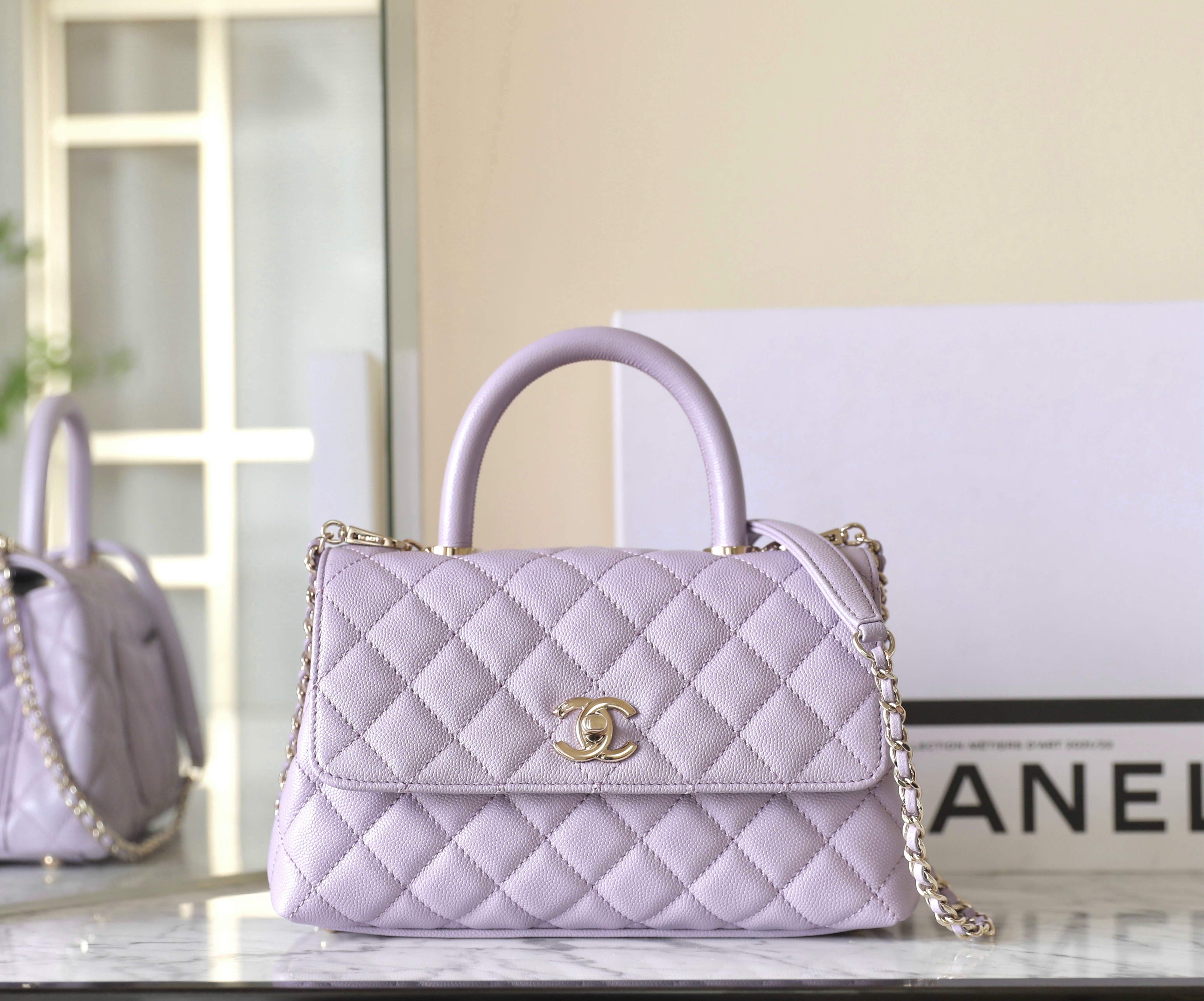 샤넬 Chanel A92990 Small CoCo Handle Flap Bag C-091 Light purple 24cm