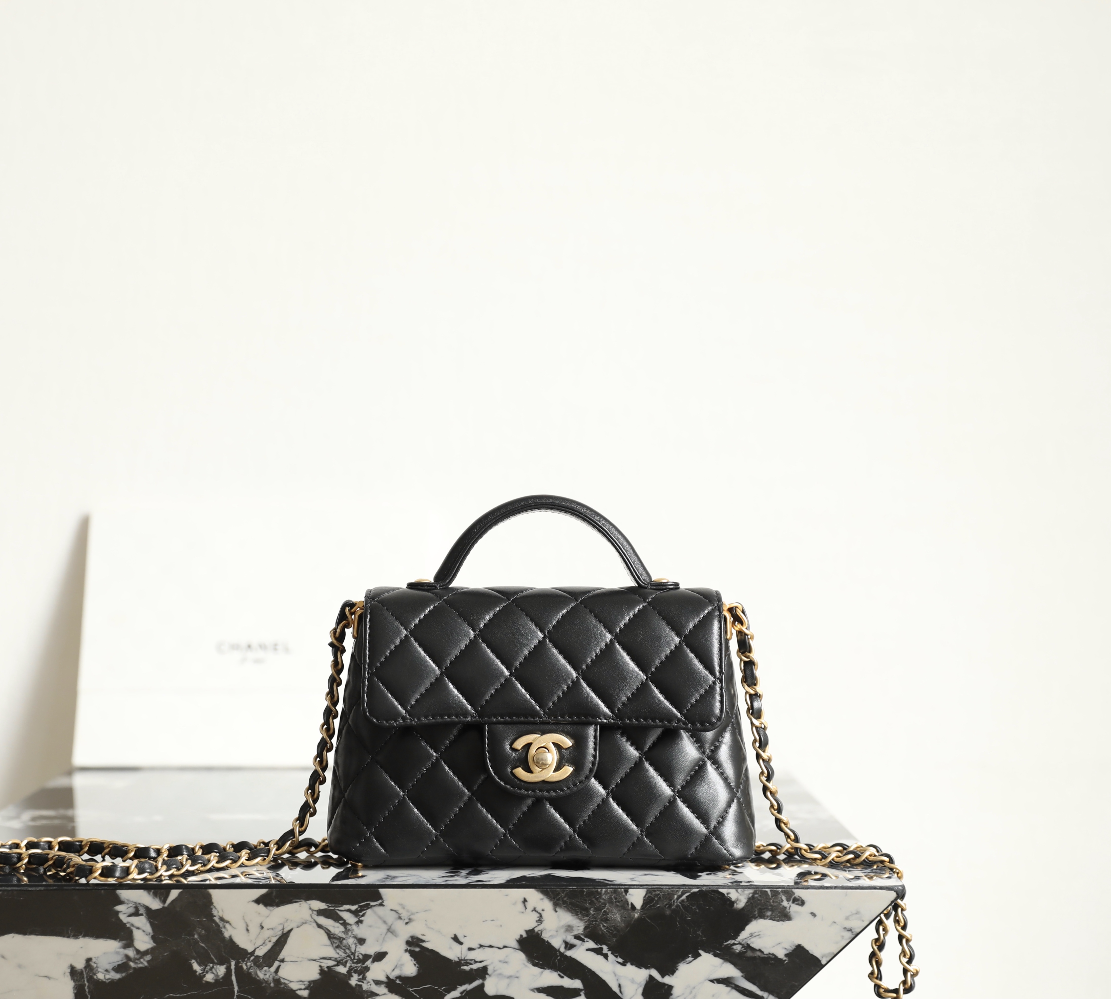 샤넬 Chanel 25P Kelly Handle bag C-041 Black 20cm