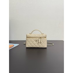 샤넬 Chanel 25c LP Long Vanity with chain 99448 Apricot 19cm