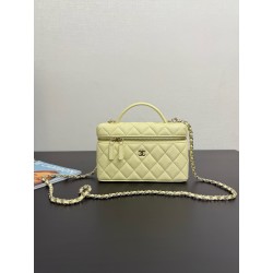 샤넬 Chanel 25c LP Long Vanity with chain 99448 yellow 19cm