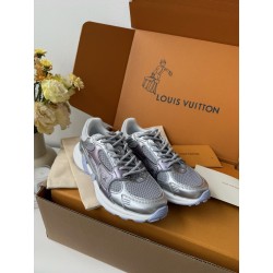 루이비통 Louis Vuitton 스니커즈
