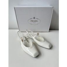 프라다 Prada 샌들