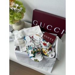 구찌 Gucci 슬리퍼