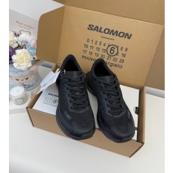 발렌시아가 Maison Margiela 스니커즈