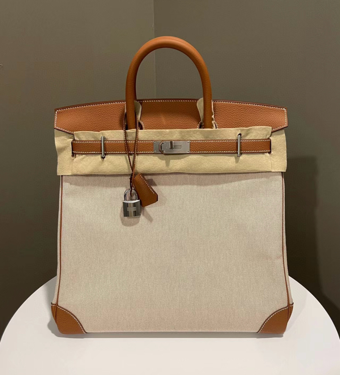 에르메스 Hermes Birkin Hac 40cm Togo and canvas 37 Gold/silver