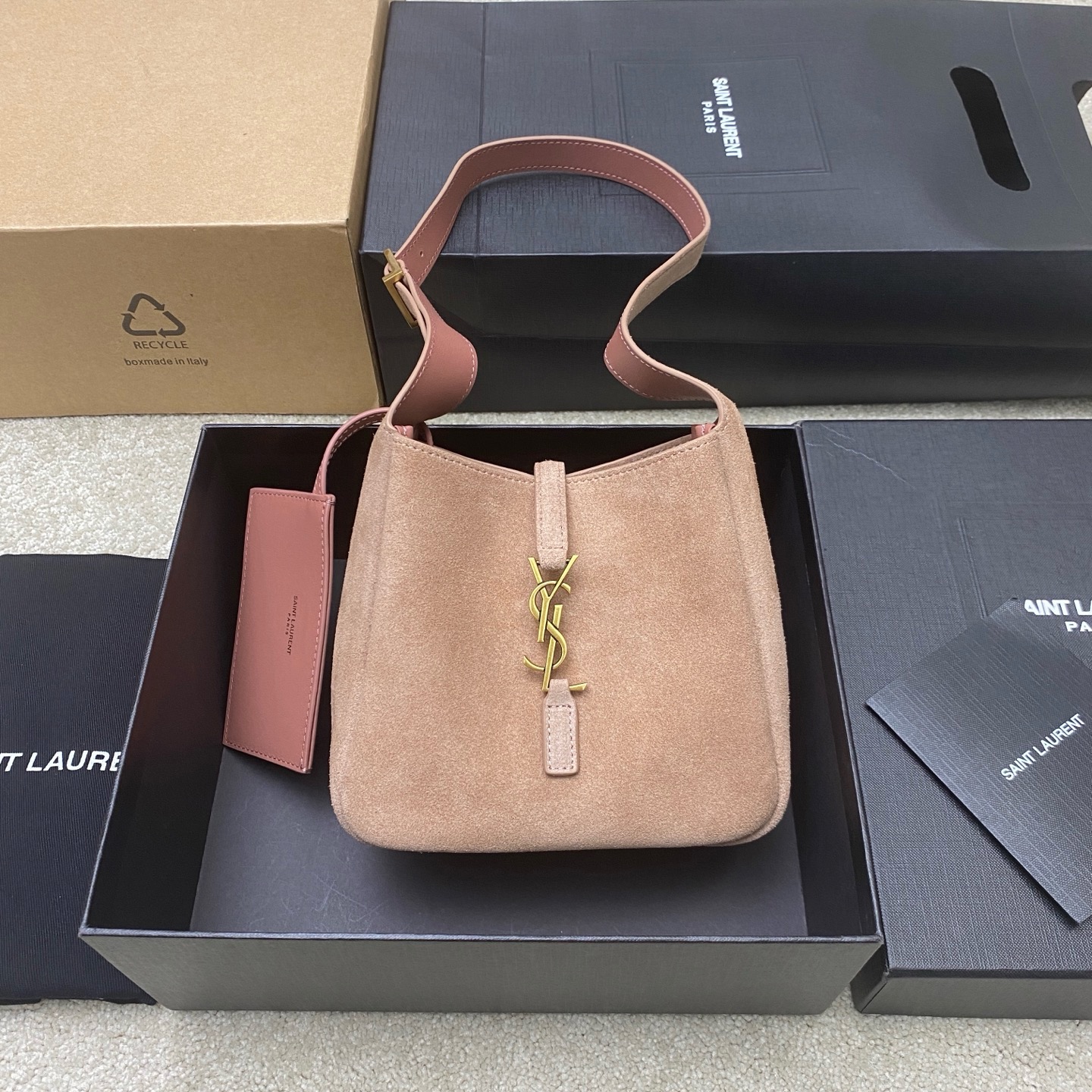 생로랑 Saint laurent/YSL 809461 Le 5 A 7 Supple Baby in Suede 15CM