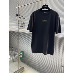 아크테릭스 ARC'TERYX 반팔 티셔츠