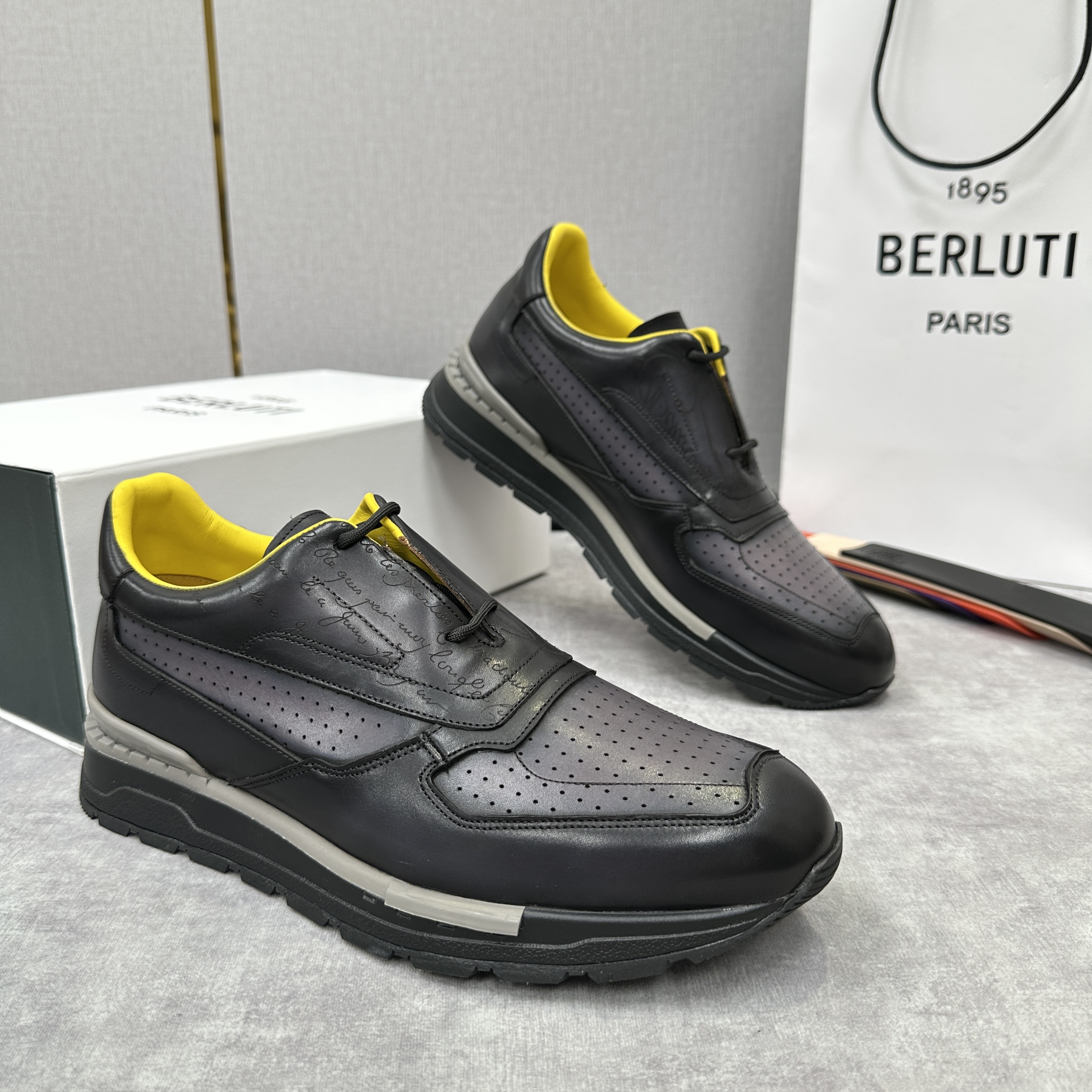 벨루티 Berluti Fast Track 스니커즈