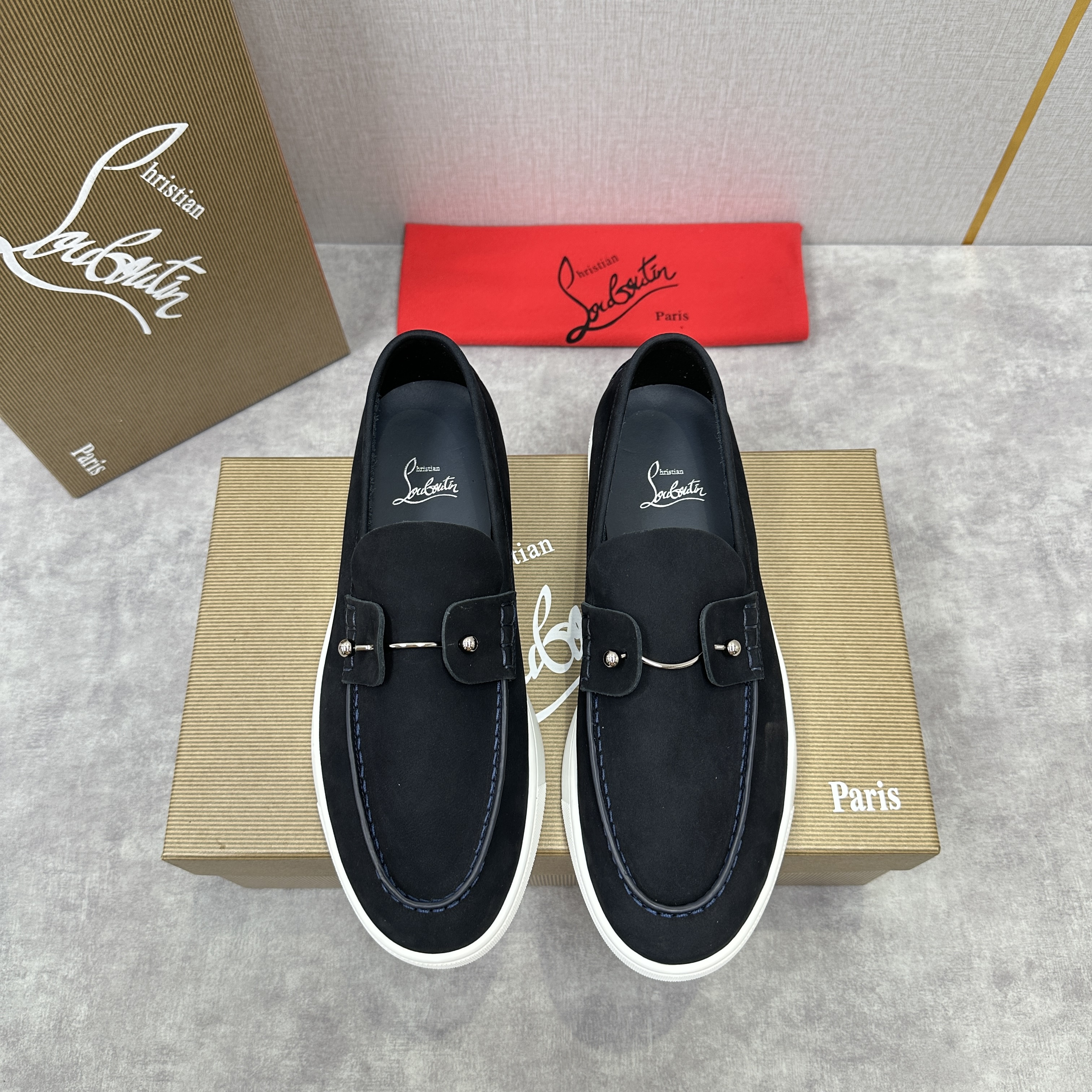 크리스찬 루부탱 Christian Louboutin 로퍼