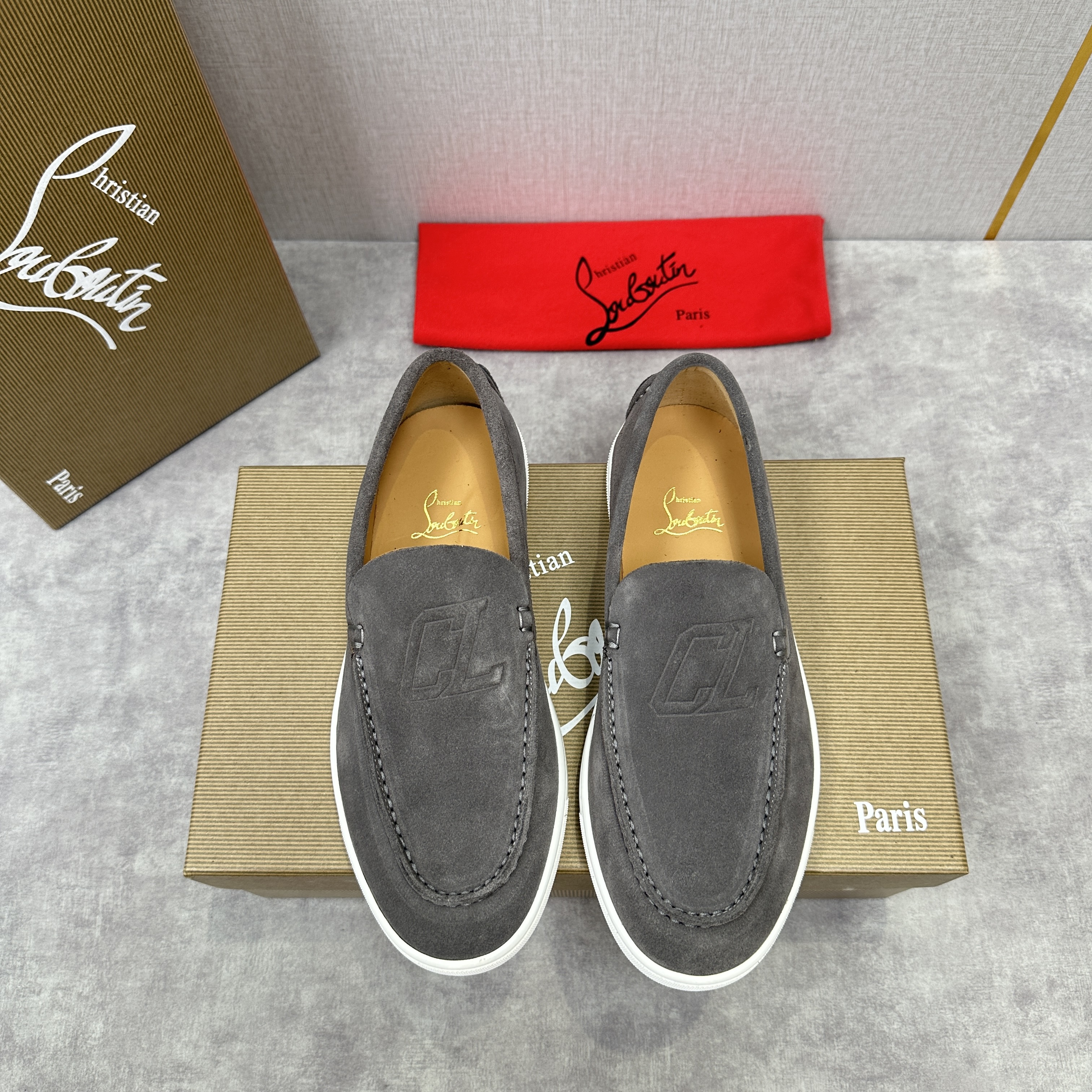 크리스찬 루부탱 Christian Louboutin 로퍼