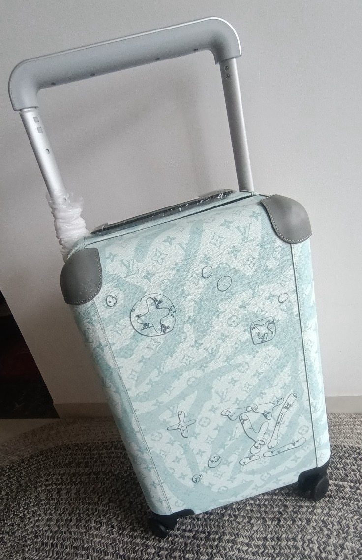 루이비통 Louis Vuitton Horizon 55 캐리어