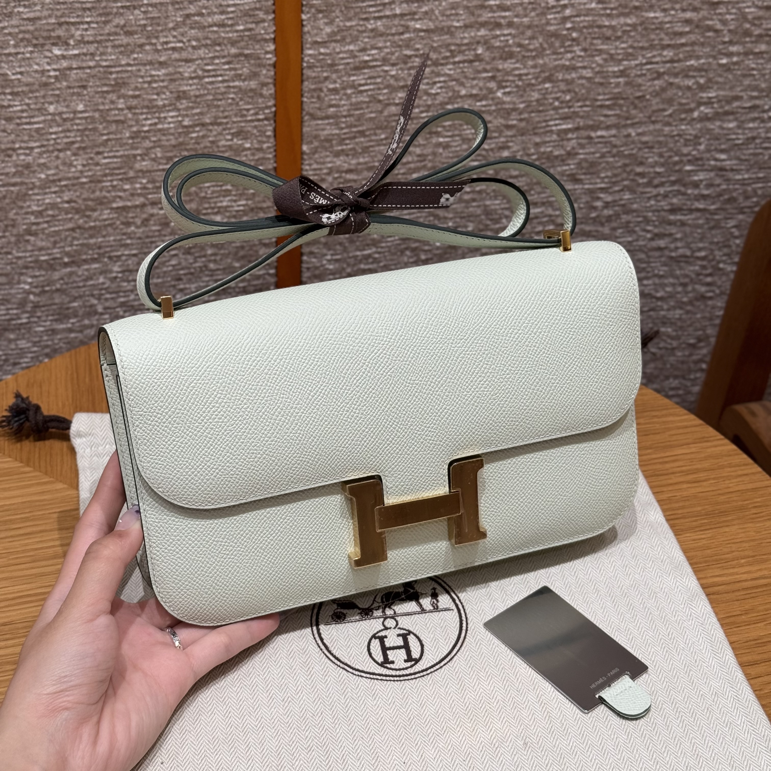 에르메스 Hermes Constance Elan 24cm Epsom 0S Vert Fizz/gold