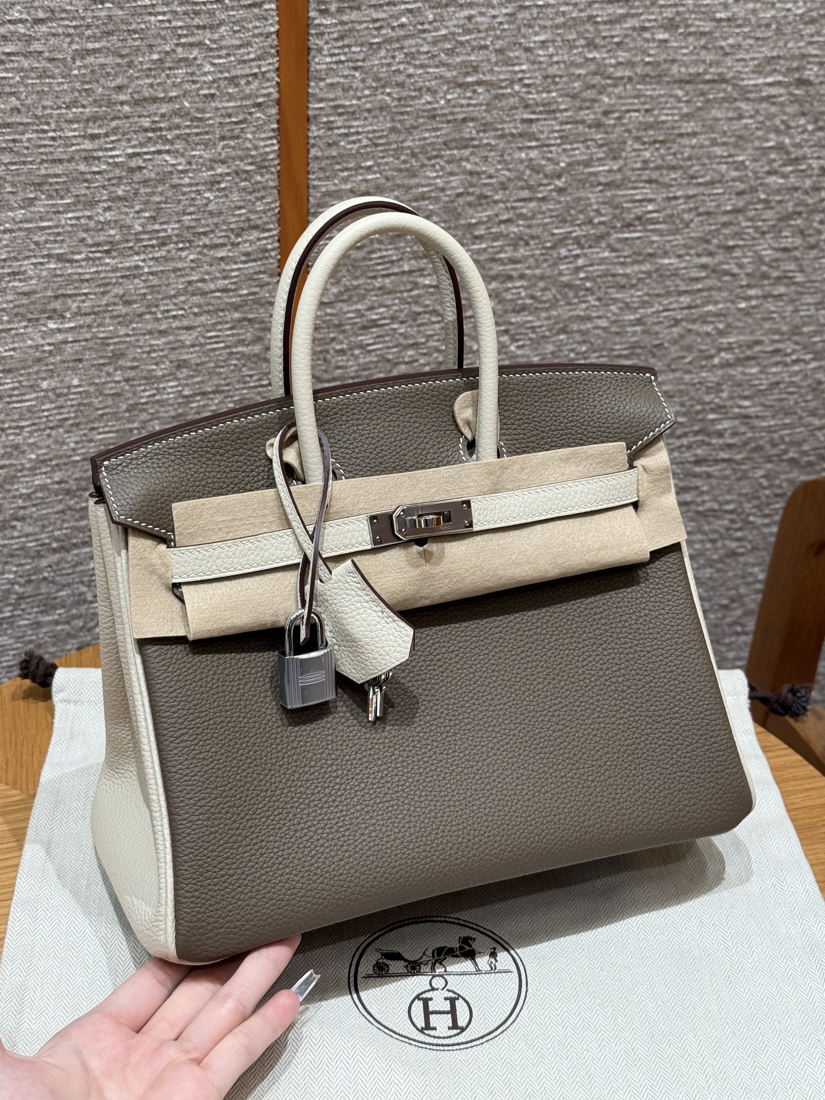 에르메스 Hermes Birkin 25cm Togo 18 Etoupe and 10 Craie/silver