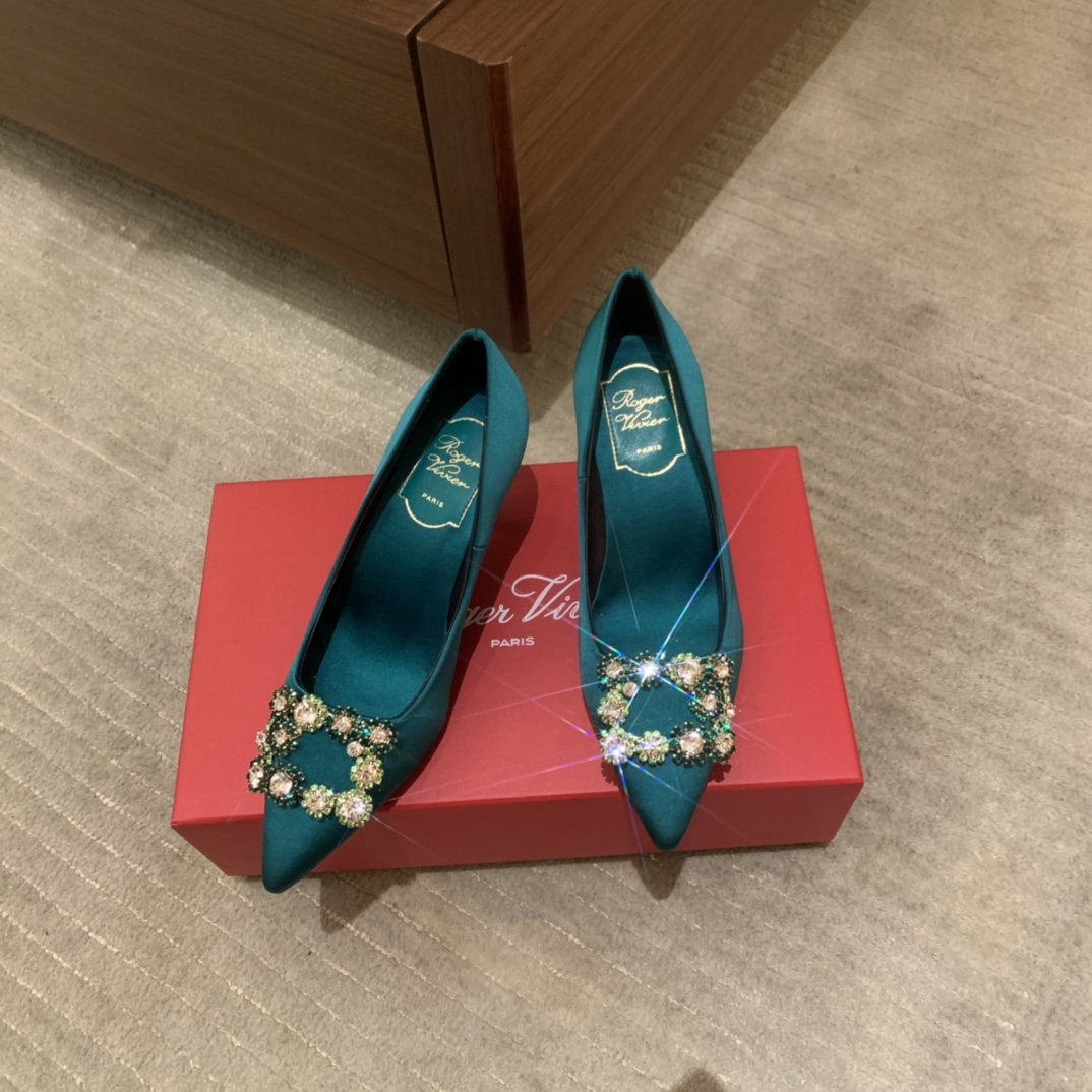 로저비비에 Roger Vivier 하이힐